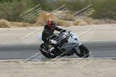 media/Nov-15-2025-Race Pace (Sat) [[8de605a2d8]]/Verified Riders/Turn 8 Inside (935am)/